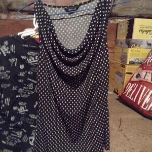 Jessica- sleeveless drapes collar very nice tank top - women's m(10-12)
